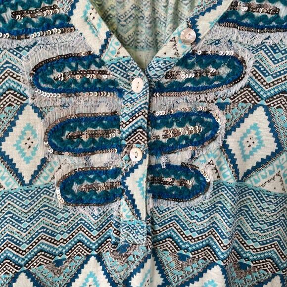 Akemi + Kin Women's Blue Embellished Roll Sleeve Top Size XS - Picture 4 of 8